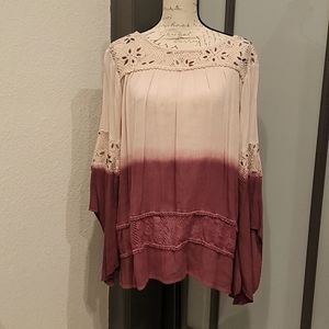 Lace & Crepe Style Fabric Ombre Top XL